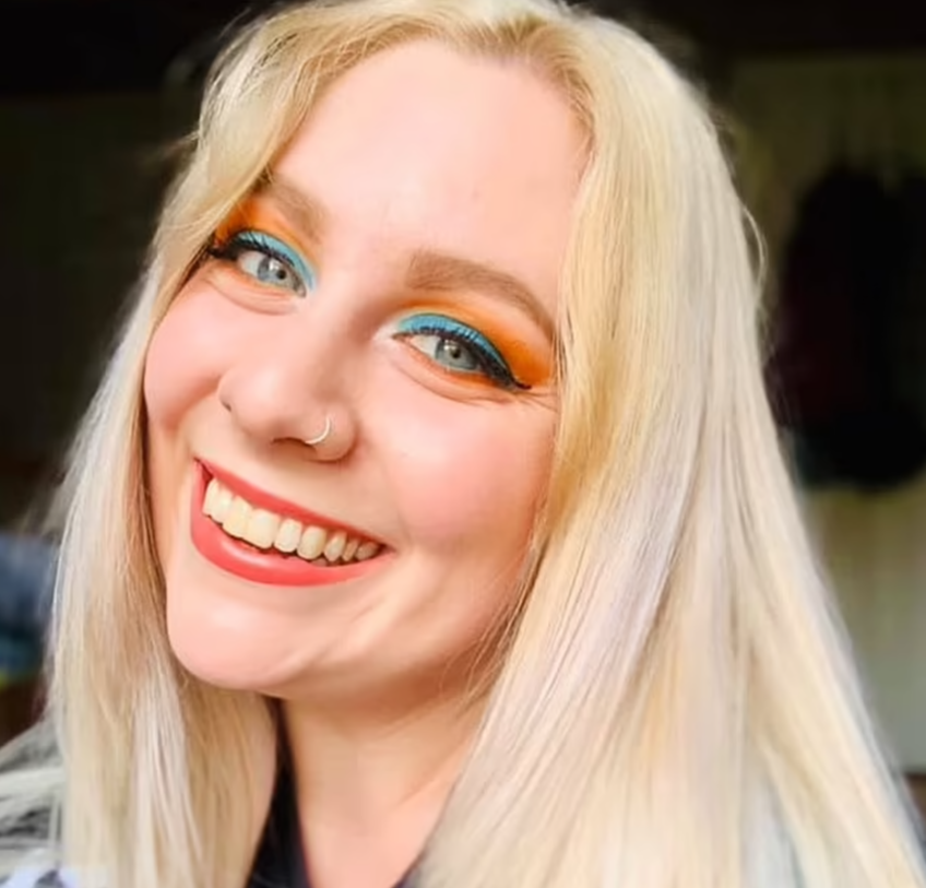 Copilul de 6 ani care și-a împușcat profesoara voia sa îi dea foc și să vadă cum moare în fața lui