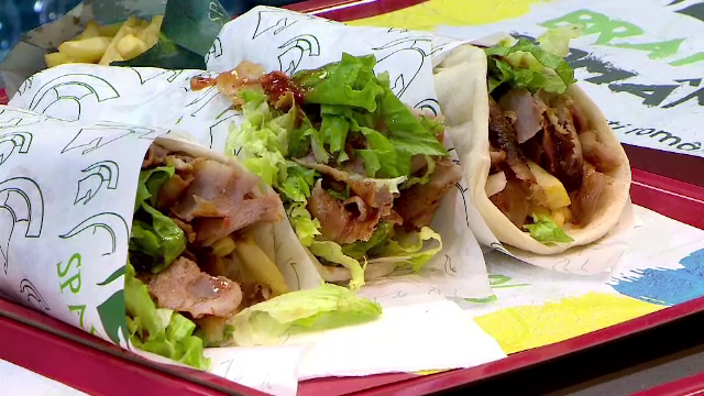 Preparatul preferat al românilor când comandă mâncare. A detronat burgerul