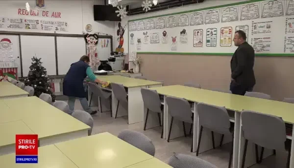 Elevii revin la ore luni, în plină alertă epidemiologică. Recomandările autorităților pentru a limita răspândirea gripei