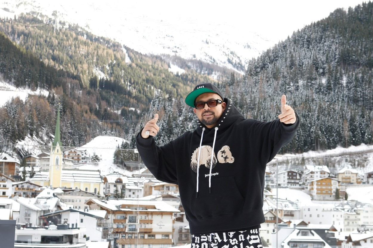 Detalii mai puțin știute despre viața lui Sean Paul. Artistul a împlinit 50 de ani | GALERIE FOTO