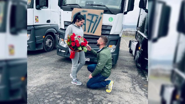 Gestul romantic făcut de un șofer de TIR din Cluj. A blocat circulația pentru a-și cere iubita în căsătorie