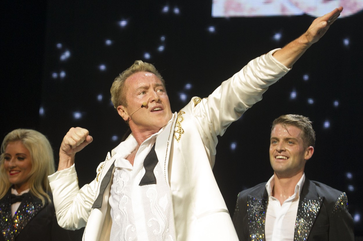 Michael Flatley, starul dansului irlandez, a fost diagnosticat cu o formă „agresivă” de cancer