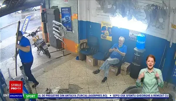 Imagini desprinse dintr-o comedie. Cel mai ghinionist bărbat face înconjurul Internetului