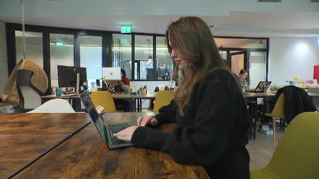 Investitorii se uită cu mai multă grijă la bani. Afacerile din România care au primit cele mai multe finanțări în 2022