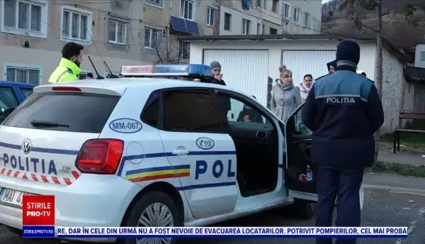 Bărbat din Maramureș, strivit de mașina pe care o repara. Cricul a cedat