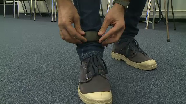 Un luptător din Târgu Mureș a încercat să își rupă brățara de monitorizare. A devenit agresiv și amenința că se sinucide