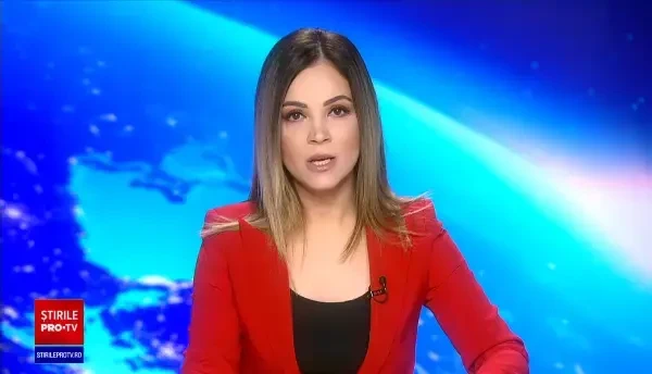 Trei tineri din Iași s-au răsturnat cu mașina sub ochii urmăritorilor din online. Accidentul, transmis în direct pe internet