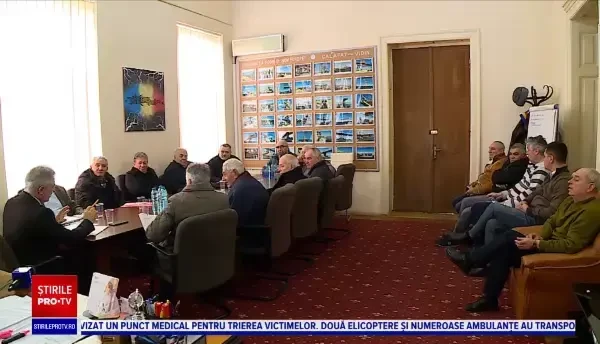 Cine nu are un bătrân, să-și cumpere. Pensionarii din Calafat contribuie cu sfaturi la Primărie pentru problemele locale