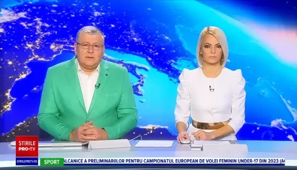 Un adolescent de 17 ani a fost reţinut de poliţişti după ce a ucis un câine şi a rănit un altul