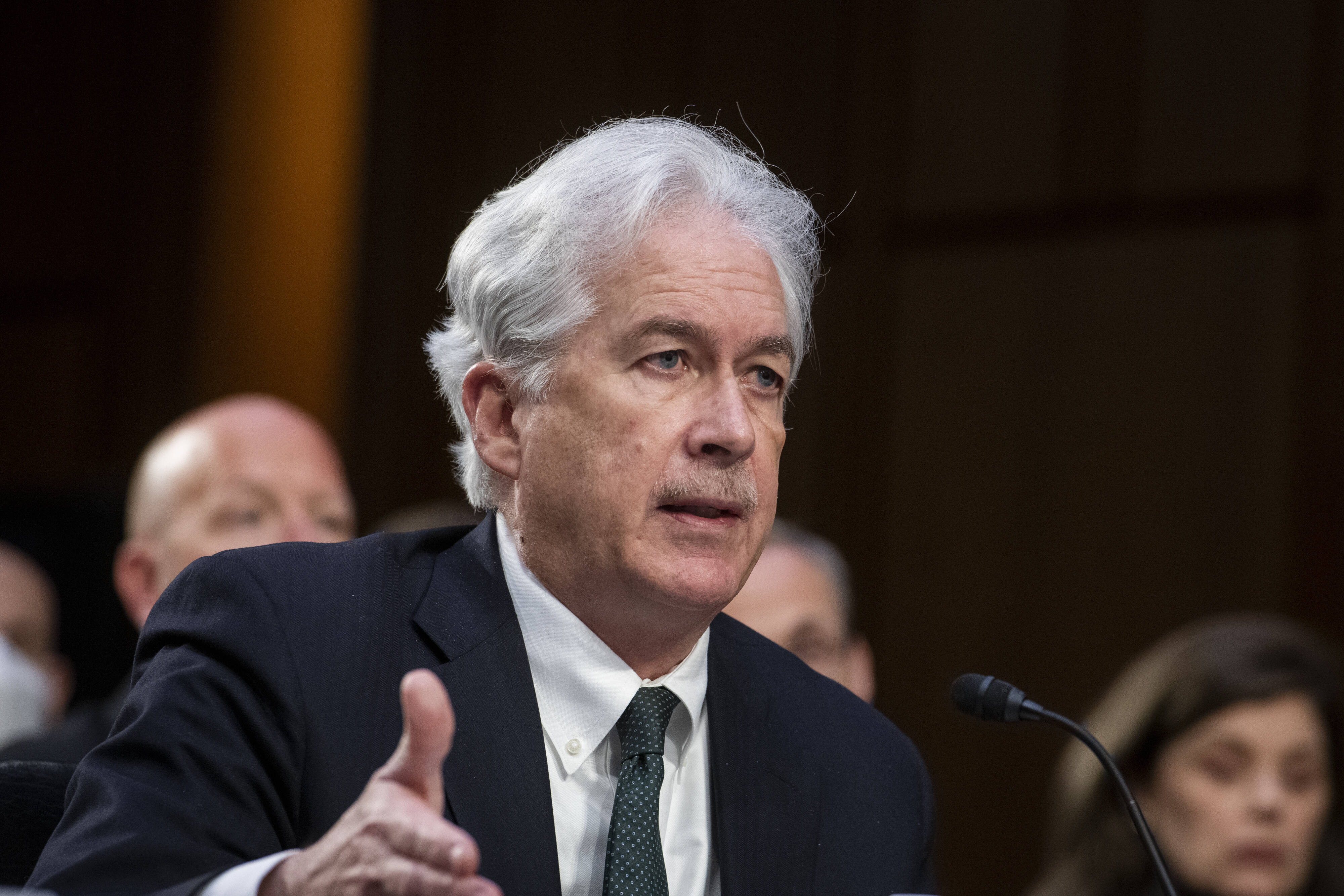 Vizită secretă a șefului CIA în Ucraina: Kievul planifică negocieri de încetare a focului