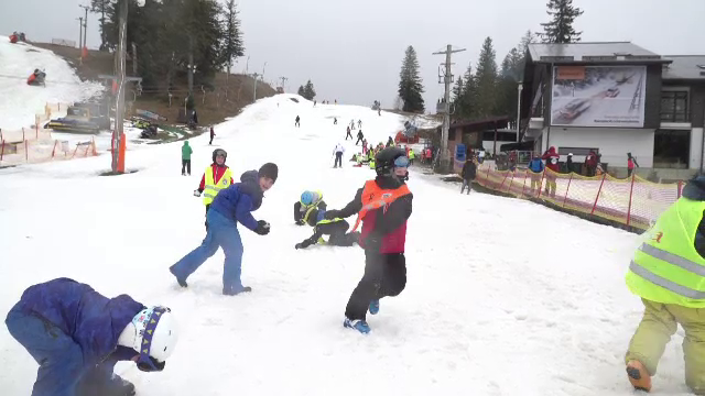 Românii au dat deja startul mini-vacanței de Unirea Principatelor. Turiștii s-au îndreptat spre munte, dar și spre mare