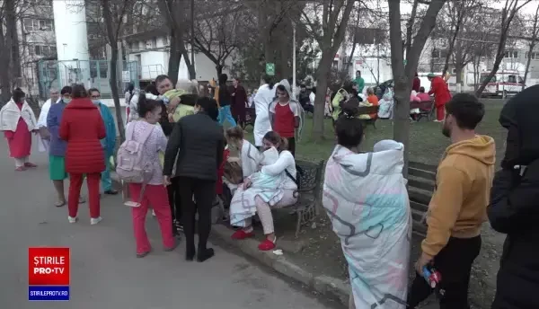 Incendiul de la Spitalul de Pediatrie din Galați a pornit de la un corp de iluminat. Tot lotul ar avea probleme