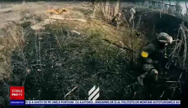 Primele imagini din Polonia cu transportoare blindate americane Bradley, aflate în drum spre Ucraina