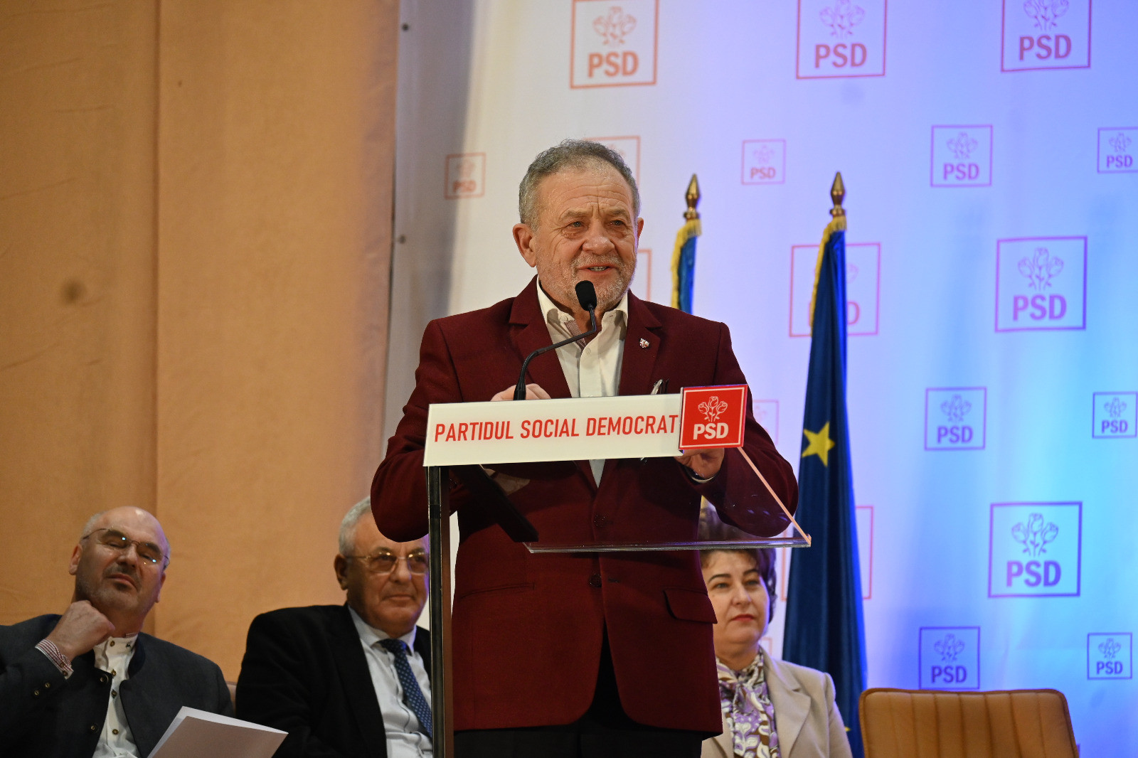 Dumitru Buzatu, acuzat că făcea presiuni asupra subalternilor săi care se ocupau de derularea proiectelor cu fonduri europene