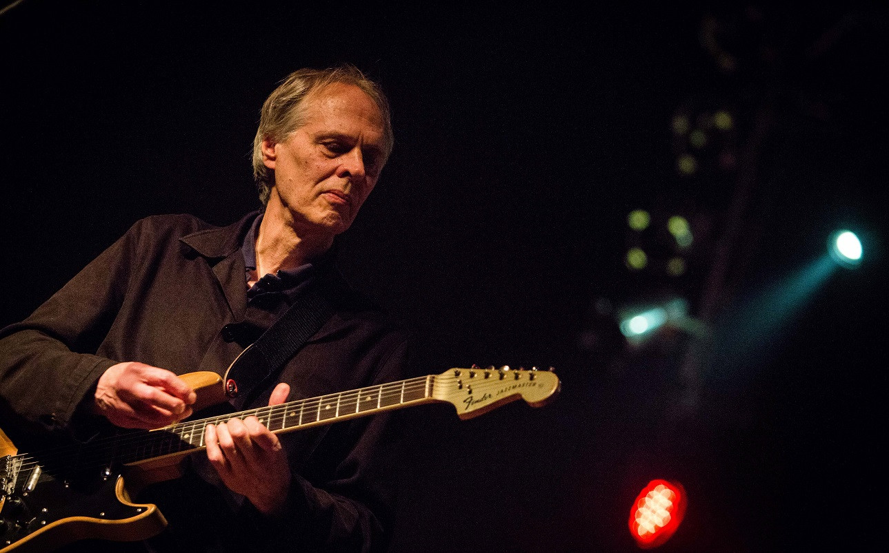 Legendarul cântăreț punk rock Tom Verlaine a murit la vârsta de 73 de ani