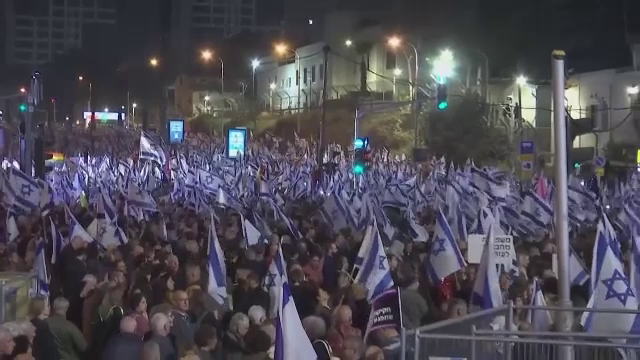 A patra săptămână de manifestații împotriva guvernului condus de Beniamin Netanyahu. Zeci de mii de oameni au ieșit în stradă