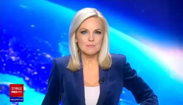 VIDEO amuzant cu Bobiță, un ponei din Iași, care s-a bucurat din plin de zăpadă. Cum a fost surprins