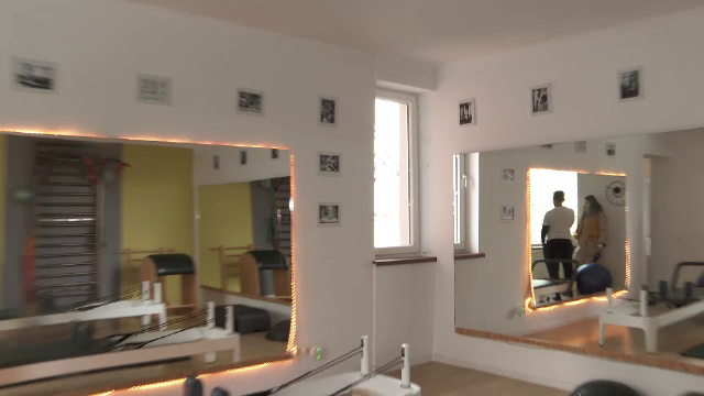 Un individ s-a dat drept angajat la o companie de gaz ca să spargă o sală de pilates din centrul Clujului