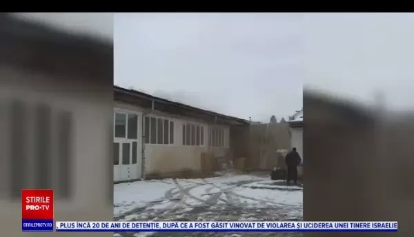 Incendiu puternic la o hală din Târgu-Mureș. Tone de îngrășăminte erau pe cale să explodeze. Pagubele sunt uriașe