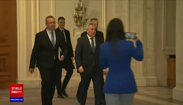 Negocieri strânse între PSD și PNL pentru ministere, cu trei luni înainte de a se roti la șefia guvernului