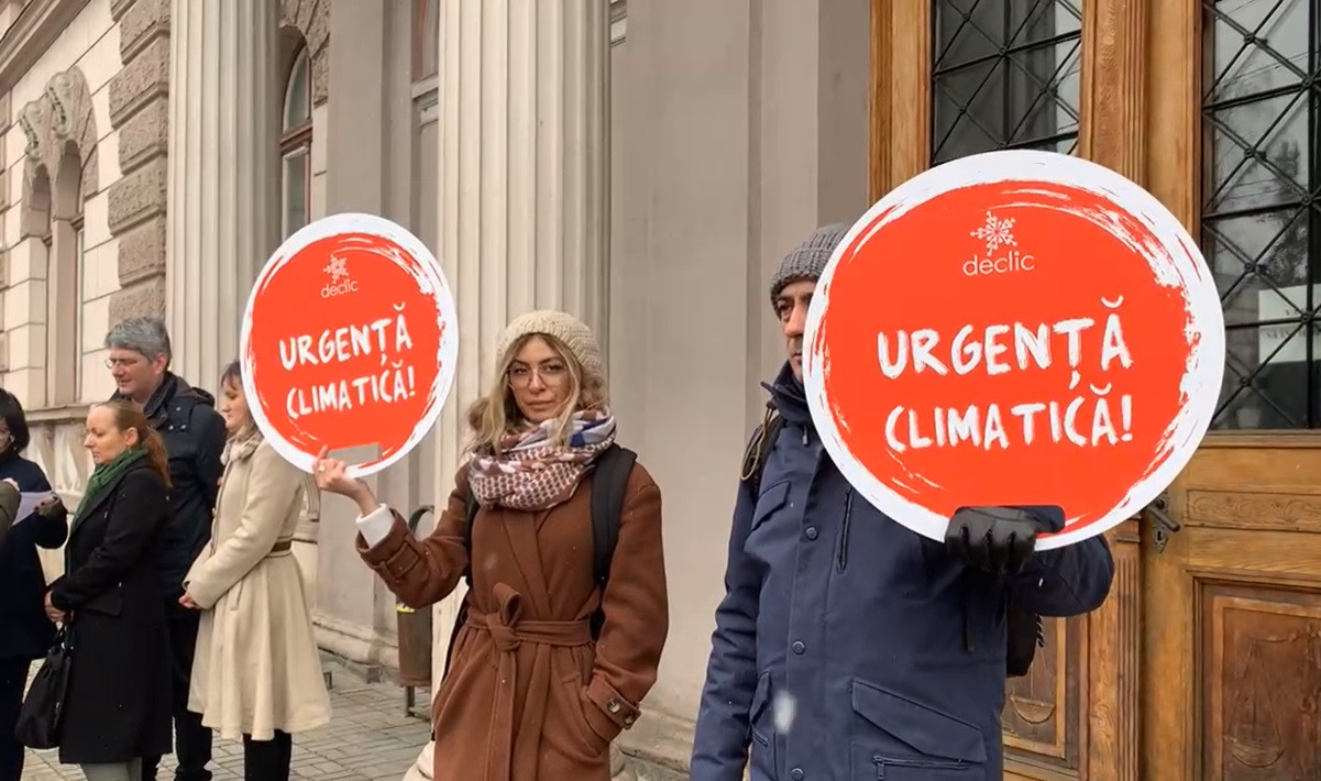 Primul proces de climă din România. Cine și de ce a ajuns în instanță