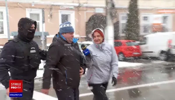 Polițiști acuzați că luau șpagă de la șoferi, ca să nu le suspende permisele. Aceștia susțin că e o răzbunare