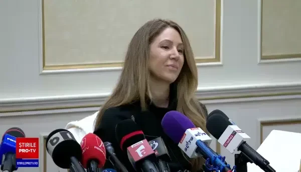 Unul dintre frații Tate cere să fie eliberat din arest pentru că tocmai a devenit tată. Ce spune avocata venită din SUA