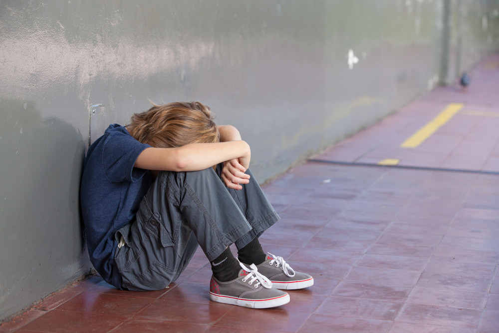 Directoarea liceului în care un elev şi-a sechestrat şi bătut doi colegi a fost demisă