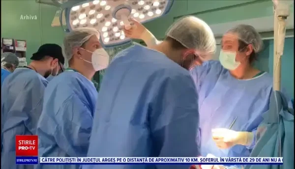 Intervenţii de prelevare de ţesut osos, de la donatori în viaţă, şi un transplant osos, realizate cu succes la Târgu Mureș