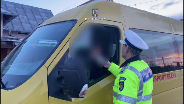 Un șofer de microbuz școlar a fost prins beat la volan în timp ce transporta elevi. Cu ce alcoolemie l-au găsit polițiștii