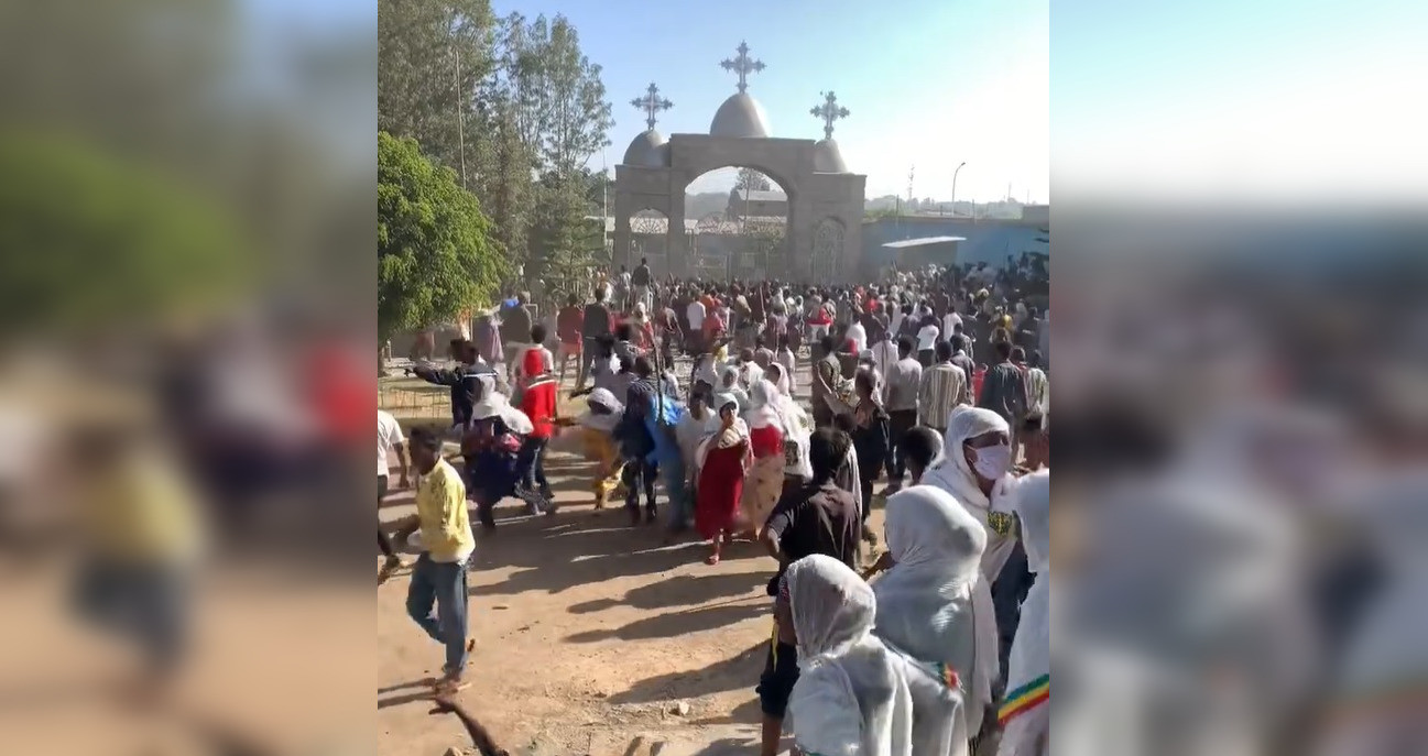 Atac sângeros într-o biserică ortodoxă. Doi tineri au murit și alte patru persoane au fost grav rănite. VIDEO