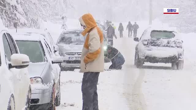 Starea șoselelor din țară. Două sectoare de drum naţional închise, în Buzău şi Vrancea