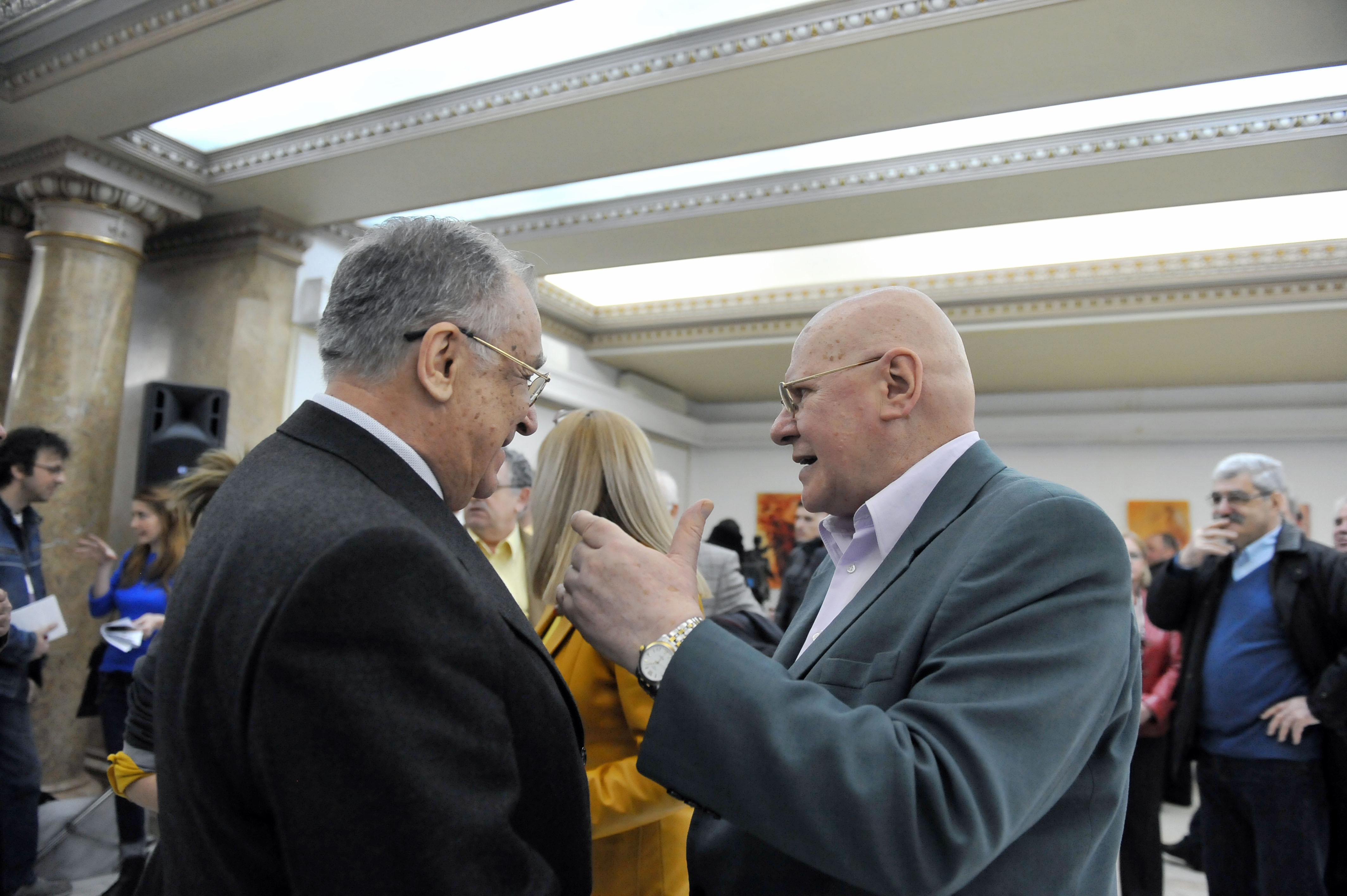 Ion Iliescu, Razvan Theodorescu