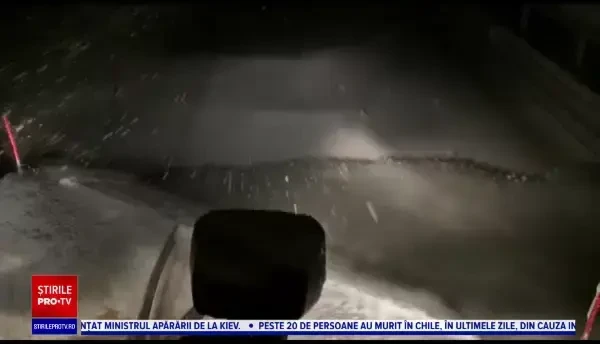 Starea șoselelor din țară. Două sectoare de drum naţional închise, în Buzău şi Vrancea