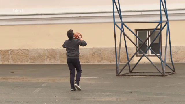 Elevii din Ilfov și din Suceava sunt invitați să facă sport. Părinții sau profesorii îi pot înscrie în programul „Hercules”