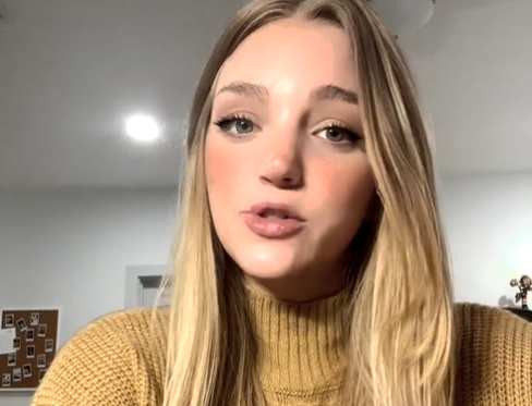 O viitoare mireasă a realizat într-un live pe TikTok cum se va numi după nuntă. Ar fi asociată cu un grup terorist și xenofob