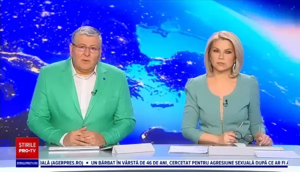 O femeie a ajuns în stare gravă la spital după ce mașina în care se afla a fost lovită de un tren