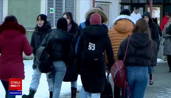 Rezultate la simulările de la Evaluare Națională și Bac. În mai multe școli, doar un elev din cinci a luat notă de trecere