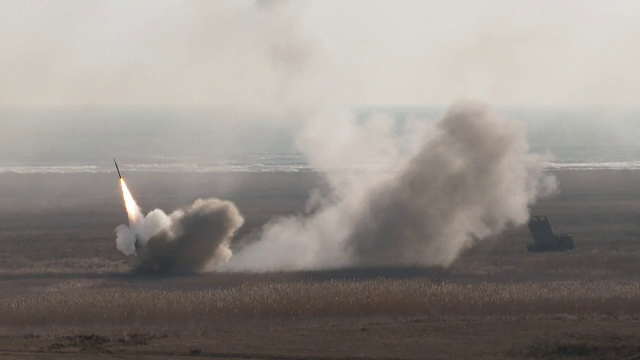 Exercițiu militar NATO al militarilor români și francezi, la Midia. Au fost lansate, simultan, rachete din poziții diferite