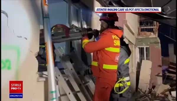 Operațiune dificilă pentru salvatorii români trimiși în Turcia. Echipele caută prin dărămături de zeci de ore