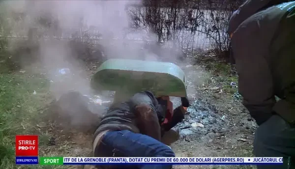 Autoritățile din Capitală încearcă să ajute oamenii străzii să treacă cu bine peste nopțile geroase