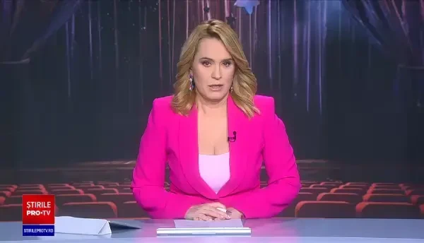 Teatrul Național din Timișoara a rămas în beznă în timpul unei piese. Publicul a luminat încăperea cu telefoanele