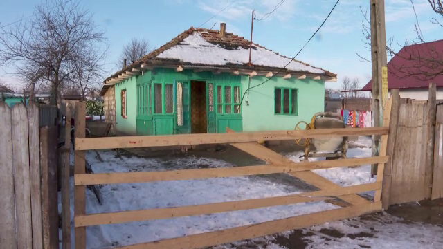 Scânteie de speranță pentru o familie nevoiașă cu nouă copii. Vor primi cadou o casă nouă de la un preot