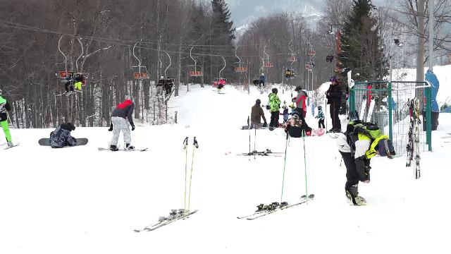 Experți: Dacă temperaturile vor continua să crească, 98% dintre stațiunile de schi vor rămâne fără zăpadă