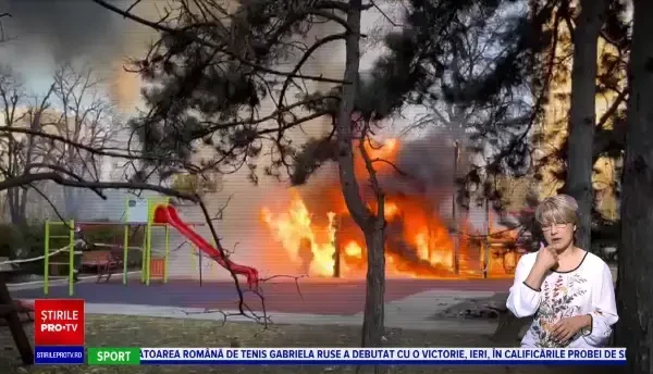 Incendiu violent în București: A ars un loc de joacă pentru copii. Cine a dat foc