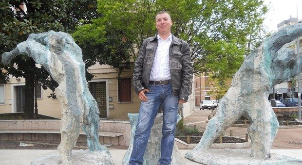 Un muncitor din Vaslui a murit în prima zi de muncă, la Veneția. A căzut din picioare