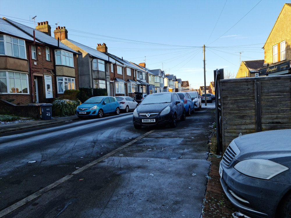 Cel mai periculos loc din Marea Britanie este la 50 de km de Londra. Localnic: „Toată lumea se închide în case”