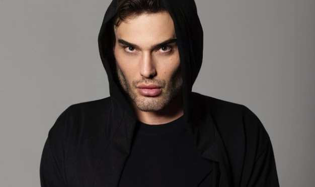 Ce spune "Nostradamus cel viu" despre o posibilă legătură cu Satan. Avertismentul transmis de acesta