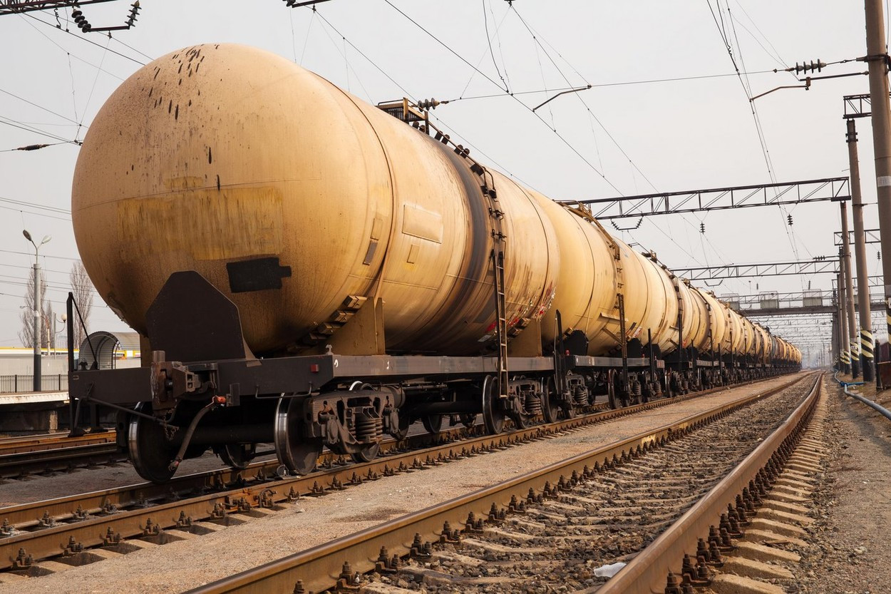 România, cel mai mare furnizor de combustibil pentru Ucraina. Aproape un milion de tone livrate în 2022