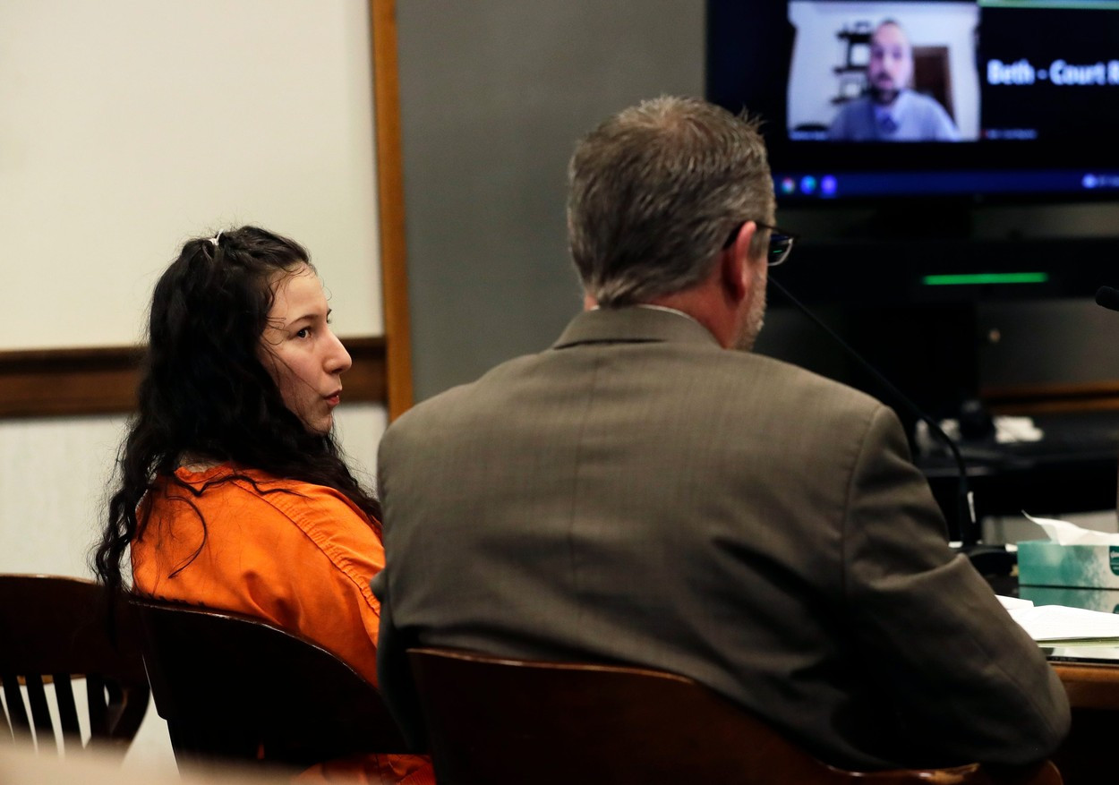 A murit sugrumat după un moment intim cu soția. Femeia l-a decapitat, i-a mutilat cadavrul și i-a ascuns organele genitale